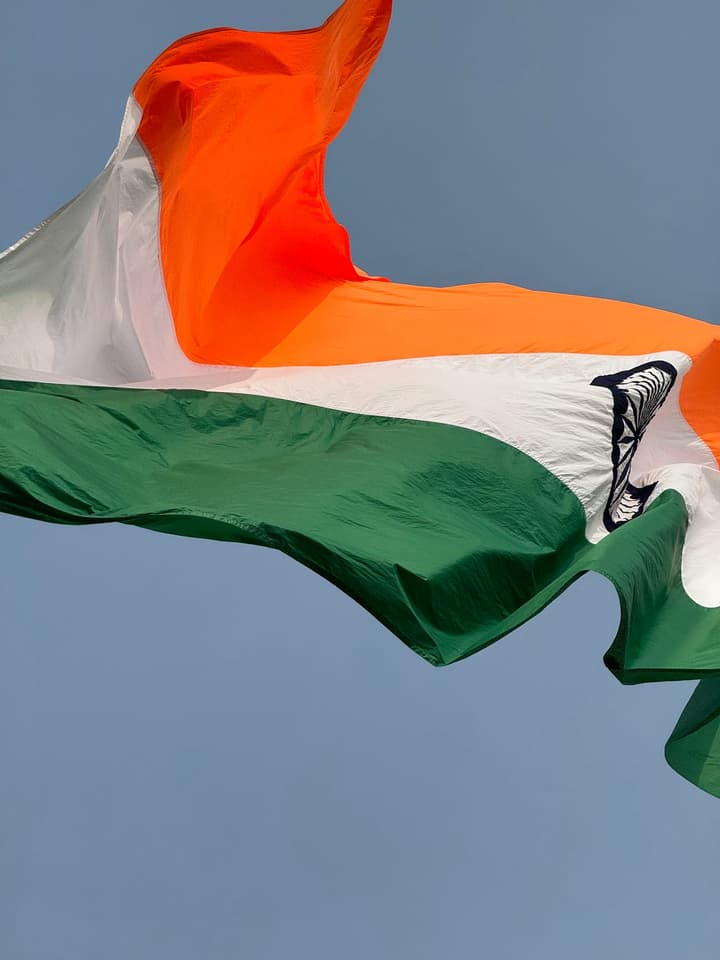 Tricolor