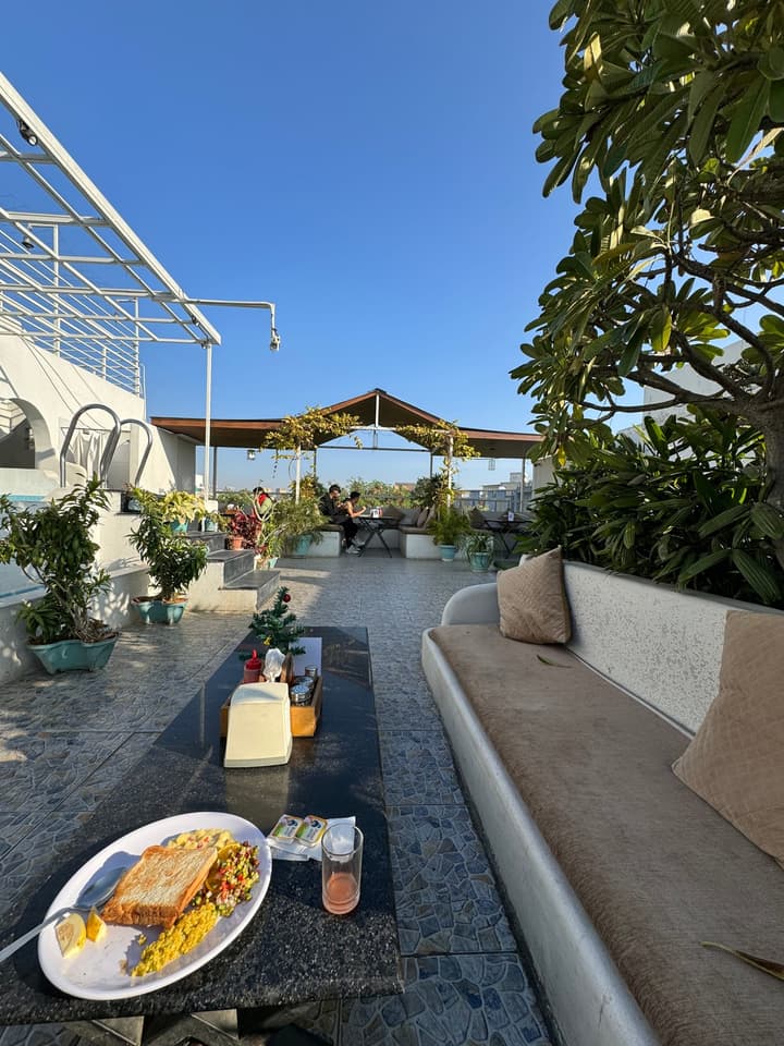 Rooftop breakfast area